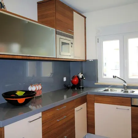 Appartement Da Rocha/1ª Linha2 *
