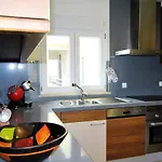 Apartment Da Rocha/1ª Linha2 *
