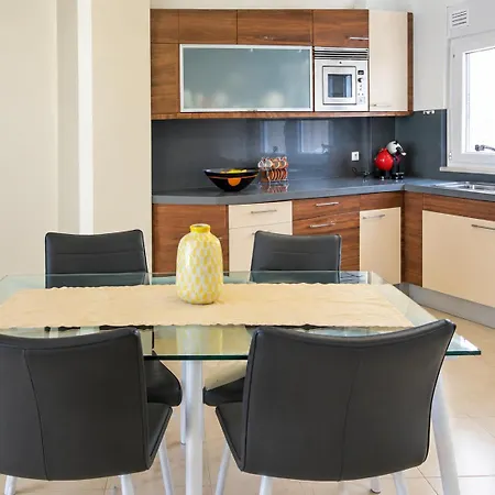 Apartamento Da Rocha/1ª Linha2