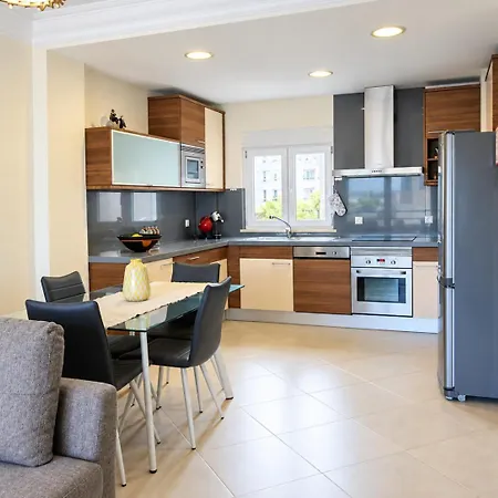 Da Rocha/1ª Linha2 Apartamento Portimão