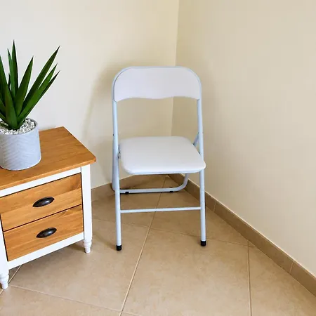 Da Rocha/1ª Linha2 Apartamento
