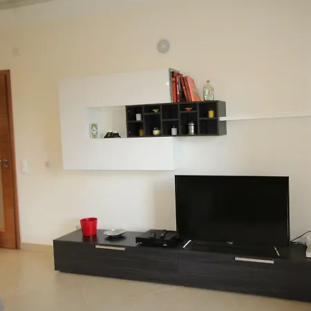 דירה Da Rocha/1ª Linha2 *